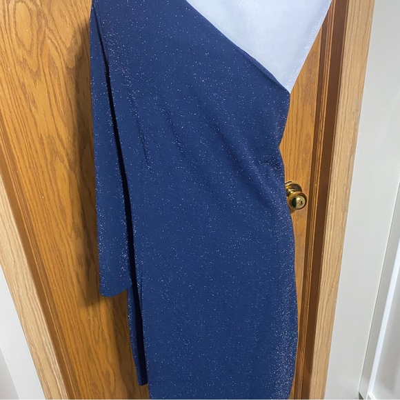 Beautiful plus size dark navy blue long sleeve one shoulder bodycon dress - Picture 9 of 9